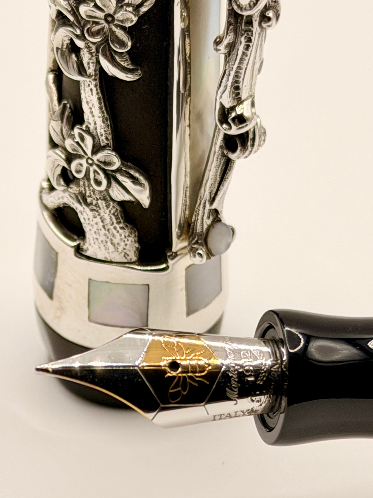 Montegrappa Aphrodite Limited Edition Fountain Pen