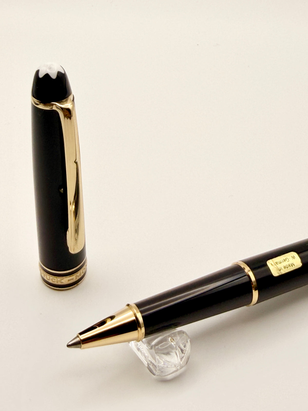 Montblanc 163 Classique Rollerball Pen