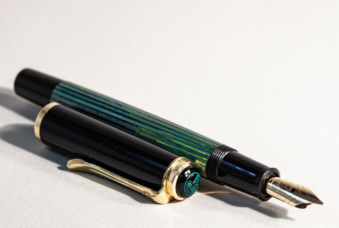 Pelikan Early M400 Medium 14 Karat Gold nib Green