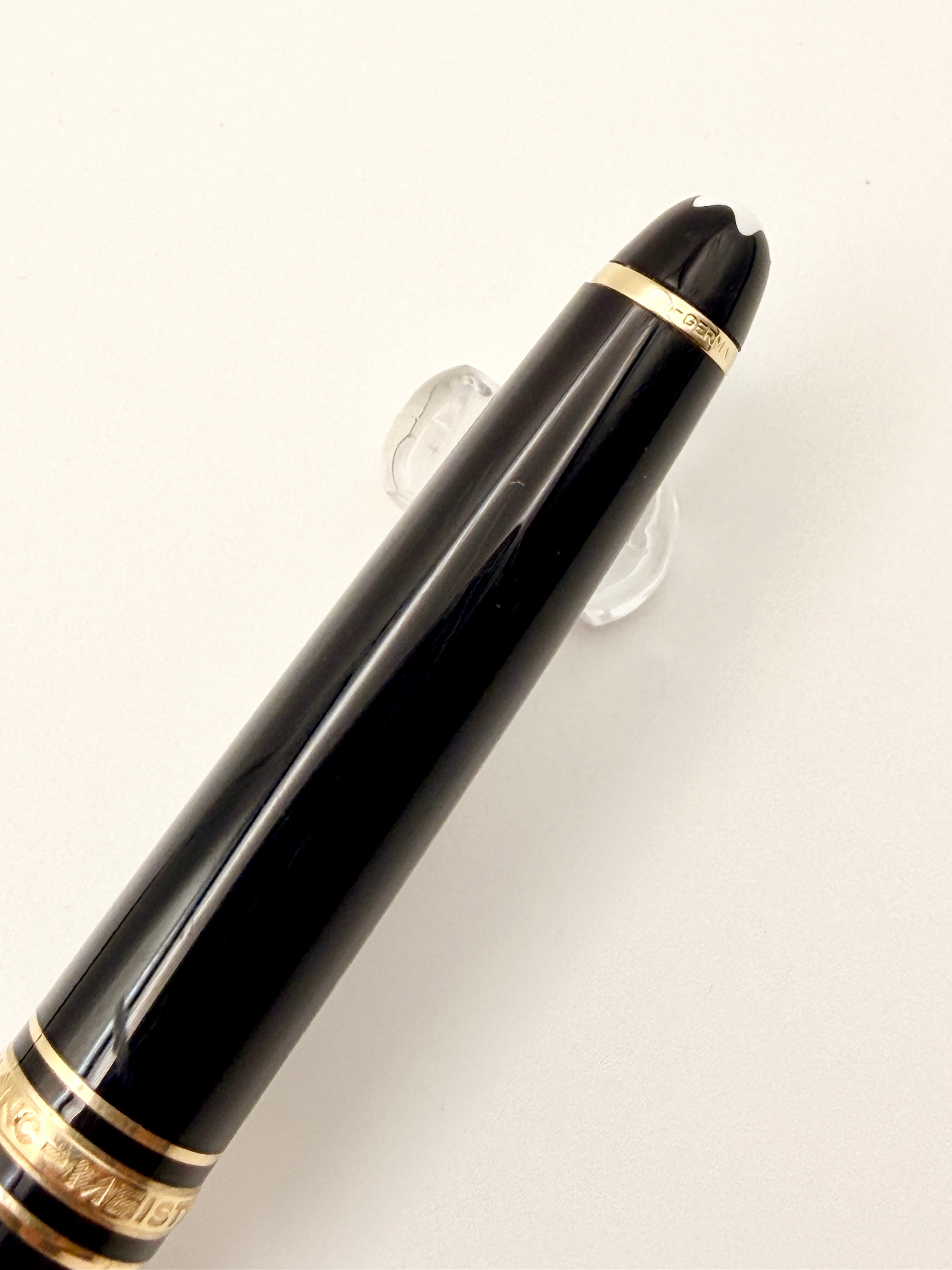 Montblanc 163 Classique Rollerball Pen