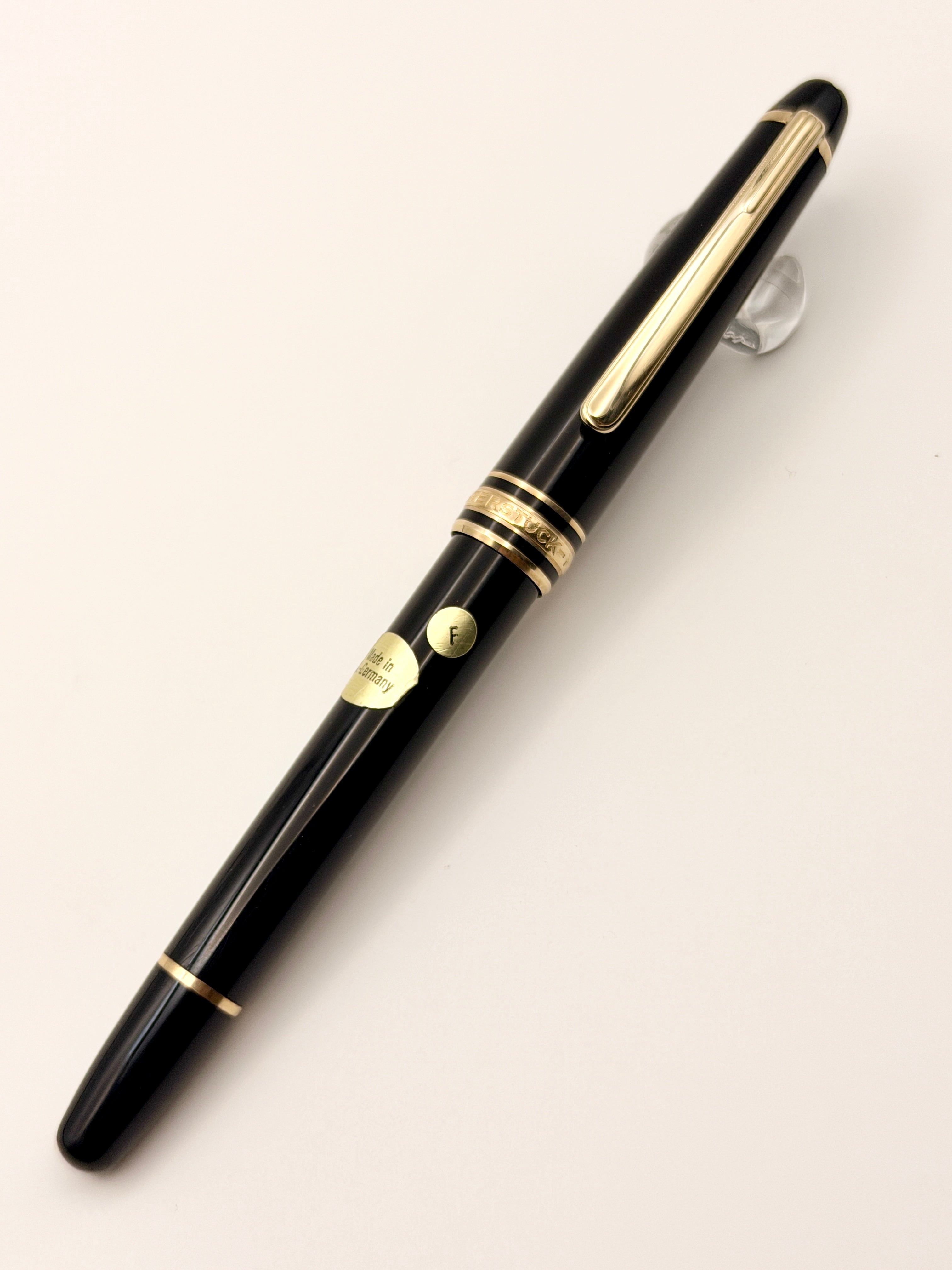 Montblanc 144 Classique Fountain Pen