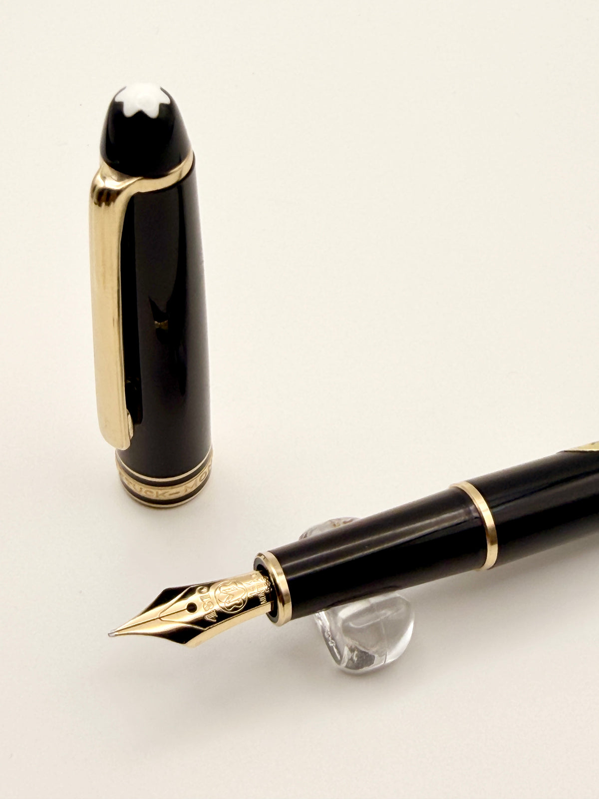 Montblanc 144 Classique Fountain Pen